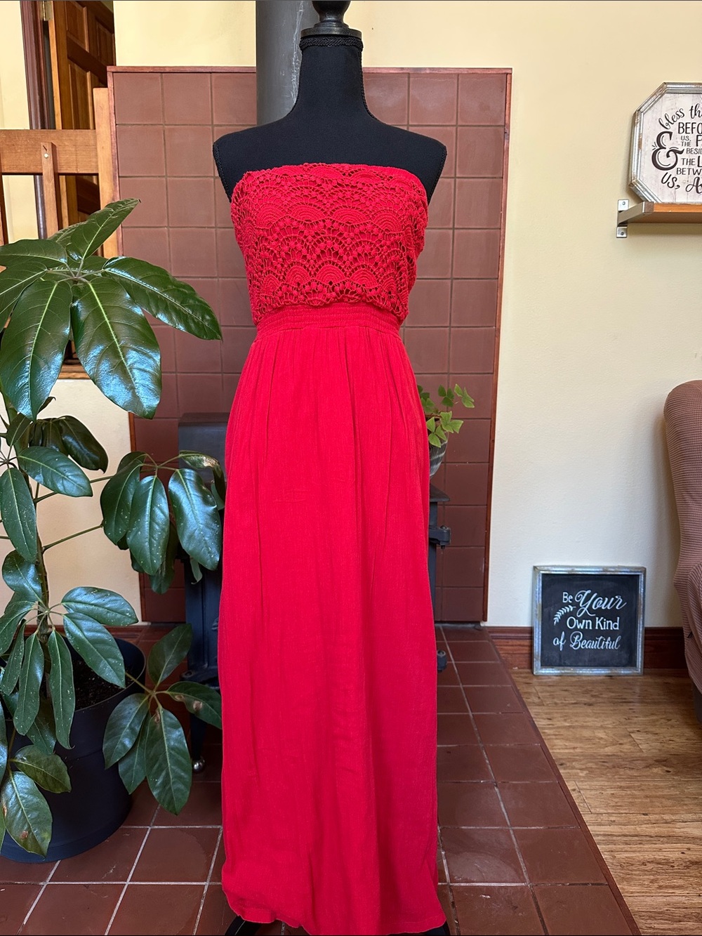 #229- Lucky Brand‎ Strapless Crochet Bodice Maxi Dress in Red